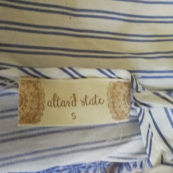 NEW Short Sleeved Backless V-Neck Summer Romper - Picture 5 of 6